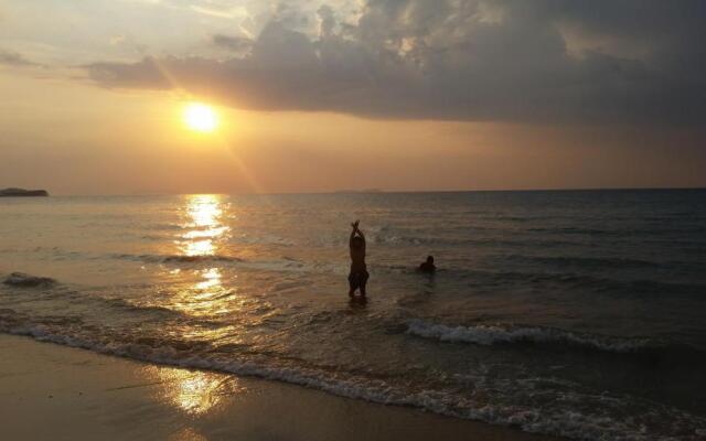 Acharavi Beach Villa