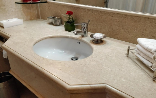 Jaypee Vasant Continental