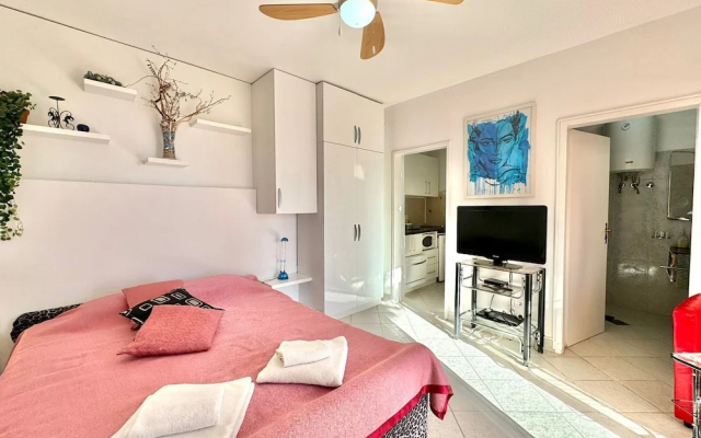 Sun Rose apartments Sveti Stefan