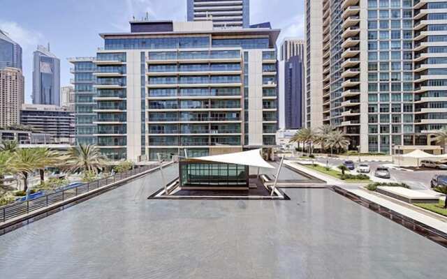 Al Majara 5 by Deluxe Holiday Homes