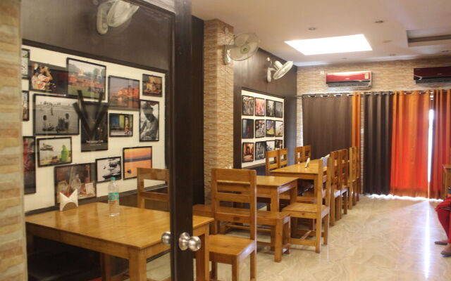 Hotel Varuna