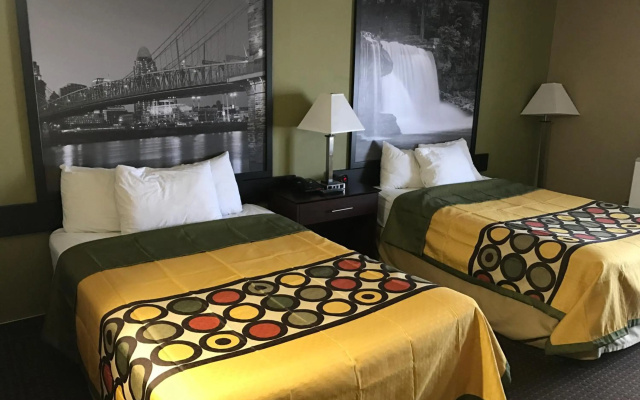 Mercure Amsterdam North Station - Image 2
