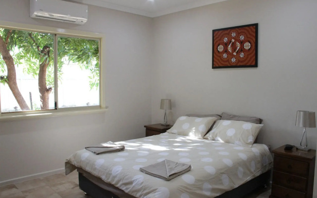 Wunan House
