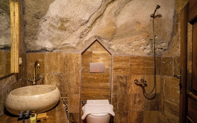 Cappadocia Snora Cave