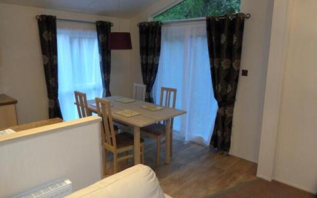 Dollar Lodge and Holiday Home Park