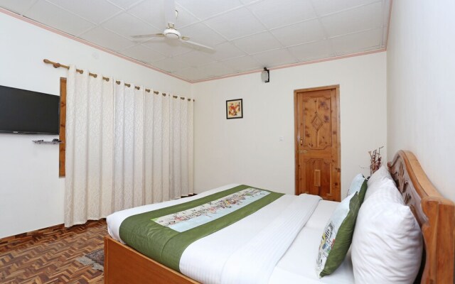 OYO 7138 Acharya Cottage