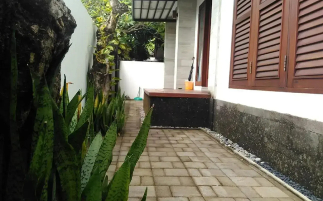 Dim House Jimbaran