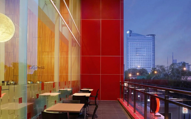 Amaris Hotel Tendean