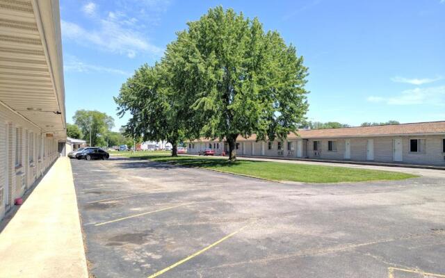 All Seasons Motel