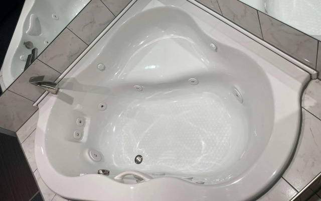 Best Western Plus Reading Inn & Suites