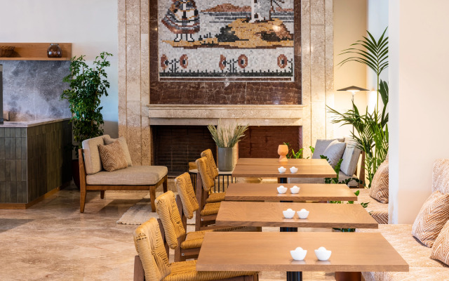 Brown Beach Chalkida Kosher Resort, a member of Brown Hotels