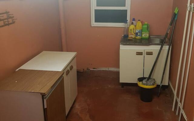 Apartment in Fragoso Street, Very Spacious and Close to Samil