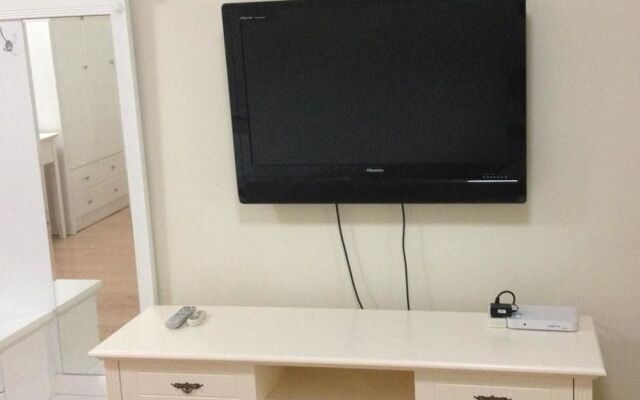 Yixuan Apartment-jinan Qilu Software Park Branch