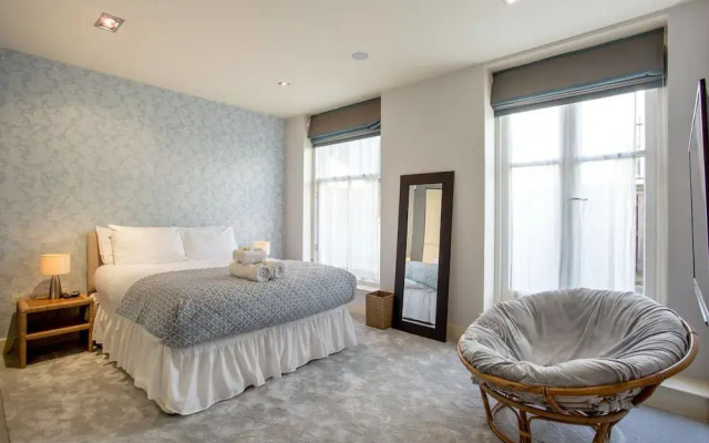 Stylish 2bed Apt With Free Parking/elevator