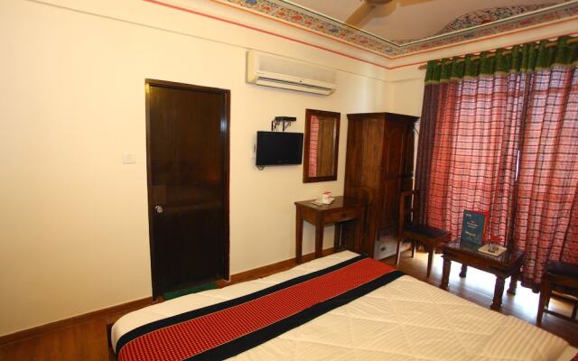 OYO 2105 Hotel Royal Sheraton