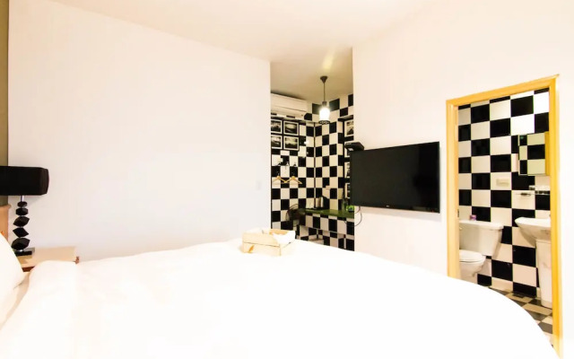 Mountain Traveler Inn