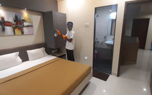 Hotel Rajlaxmi Grand