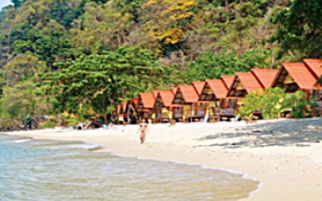 White Sand Beach Resort