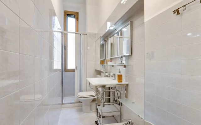 Cozy Apartment with Garden in Dorsoduro
