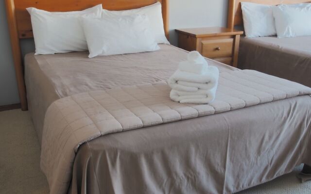 Apex Inn 201 - 1 Br Condo