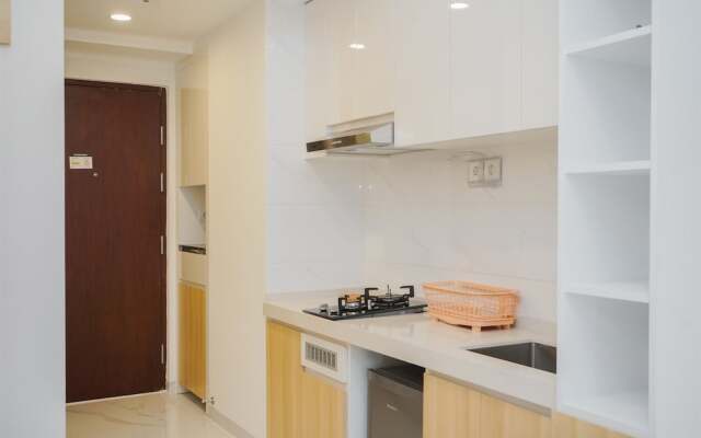 Cozy Studio Room At Sky House Bsd Apartment