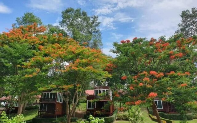 Cliff & Cape Camping Resort in Sai Yok, Thailand from 91$, photos, reviews - zenhotels.com