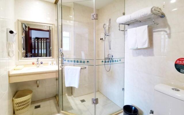 GreenTree Inn Xianning Railway Station Hotel