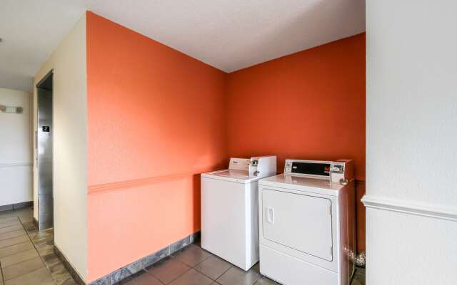 Motel 6 New Braunfels, TX