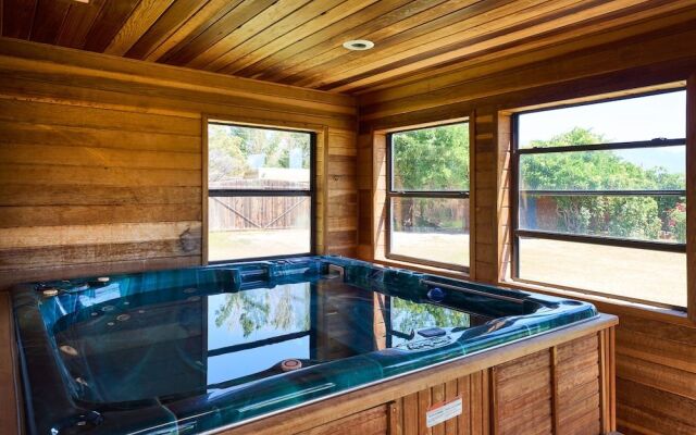 Loba Luna Bed & Breakfast