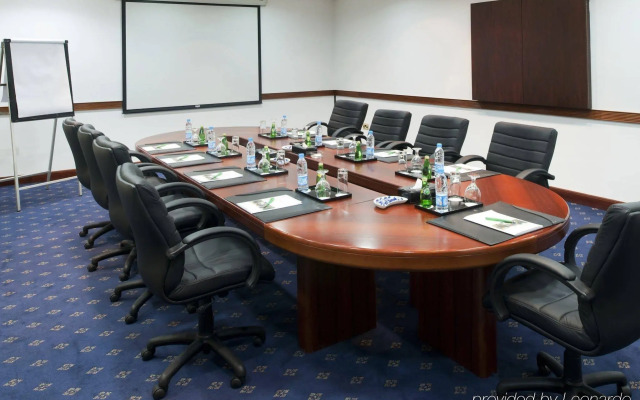 Movenpick Hotel Amman (ex Holiday Inn Amman)