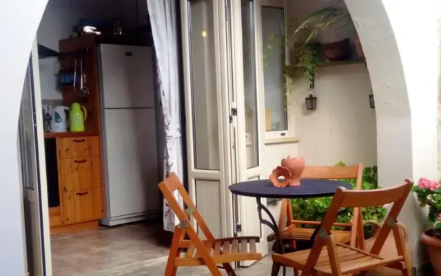 Chloe's House