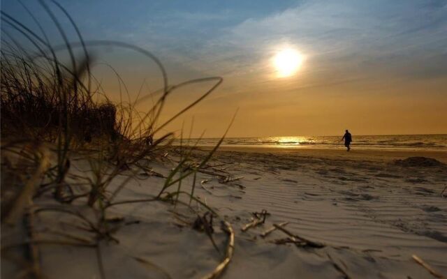 Villamare 3231 by RedAwning