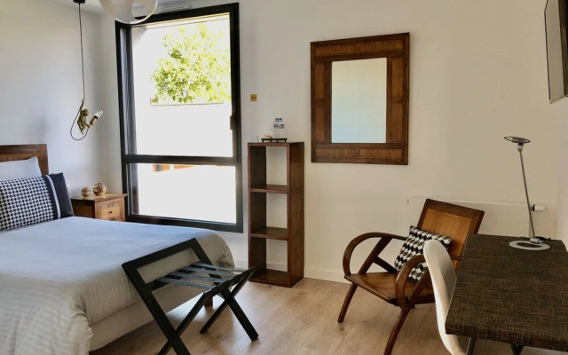 Hôtelya - Lille - Villeneuve d'Ascq