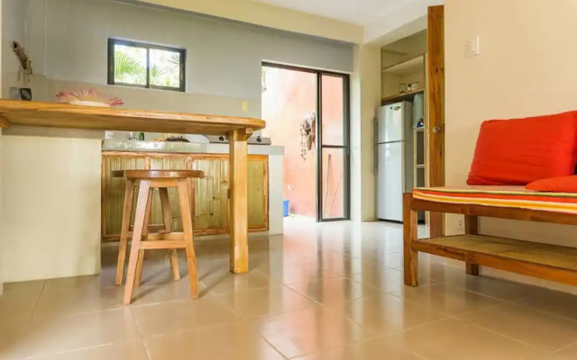 Oceanview Guest House by HangOut Beach & Resort