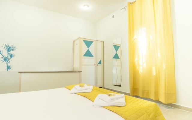 Rome As You Feel - Viminale Apartment