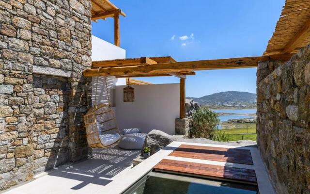 Nasta Suites & Villas Intentional Living Mykonos