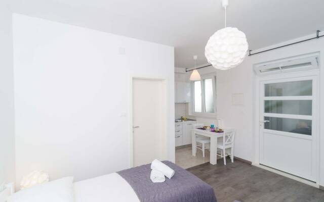 Cin & Co Central Apartments