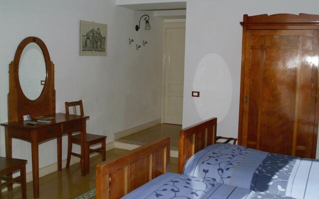 Ortigia Cameraconvista B&B