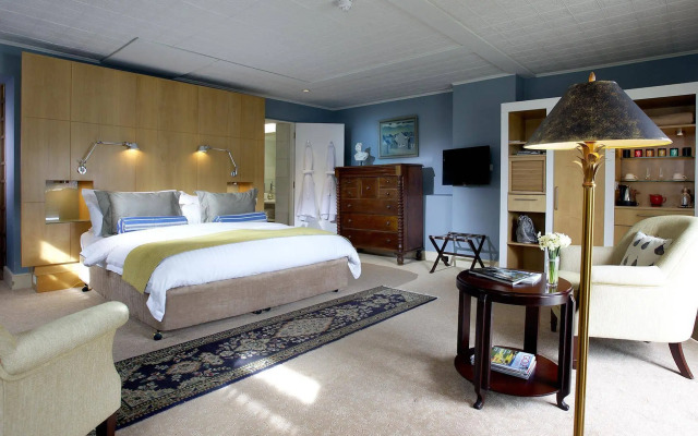 Islington Hotel