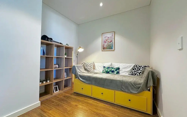 Cosy 2-Bedroom Apartment Homebush NSW