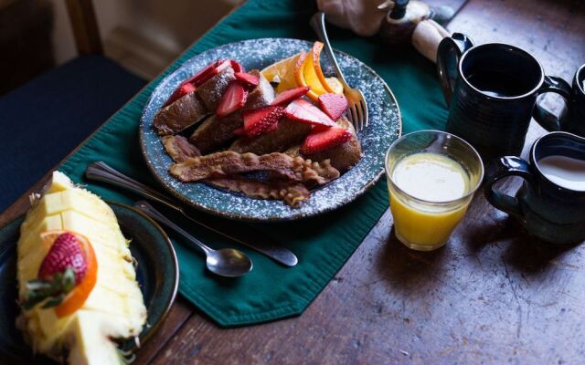 Inn at Mitchell House