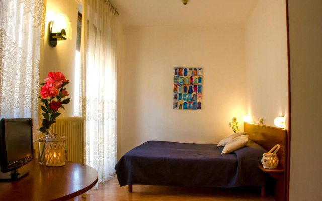 Hotel Domus