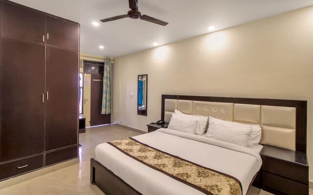OYO 8927 US Executive Suites