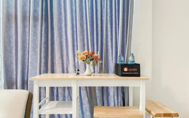 Spacious And Comfort 2Br Tamansari Iswara Apartment