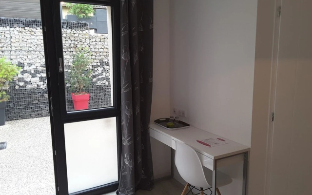 Villa'vi Lyon Est Chambres d'Hôtes