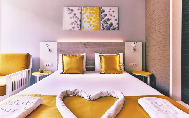 Carine Hotel Park
