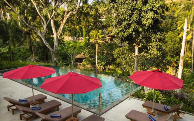 Labak River Hotel by EPS