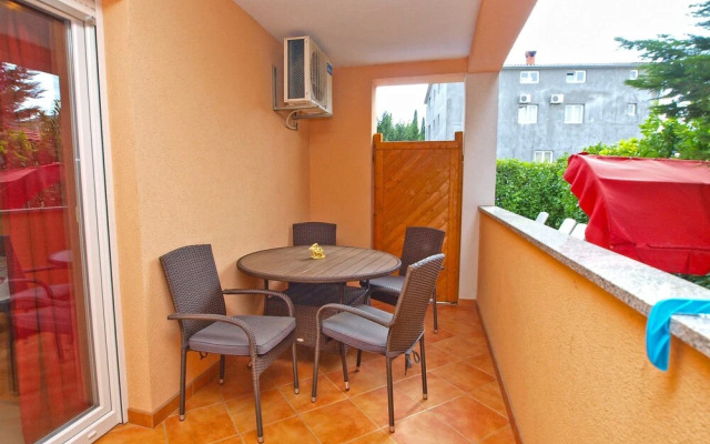 Apartments Arsen 928