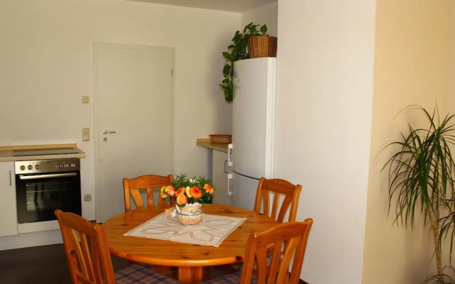 Spacious Apartment in Weissig With Garden