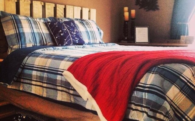 Walnut Grove Retreat - Bed and Breakfast